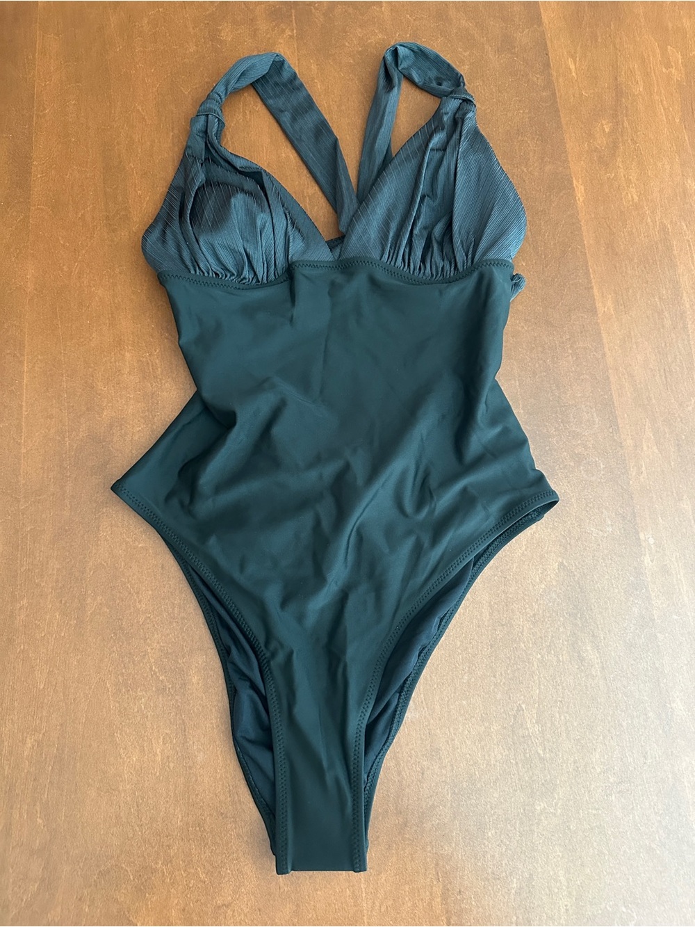 Cupshe Black and Dark Gray One-Piece Swimsuit